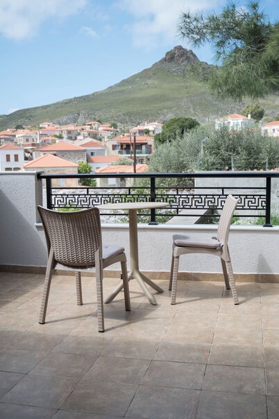 Galinos-traditional house B