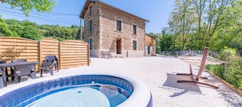 Le Gîte de la Passerelle - avec jacuzzi