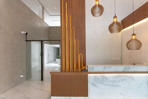 อพาร์ทเมนท์ | ล็อบบี้