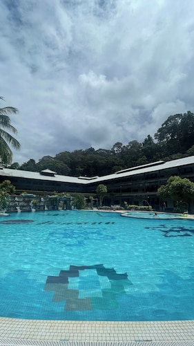 Arwana Beachfront Resort - Pulau Besar