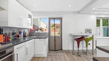 Fridge, microwave, oven, dishwasher