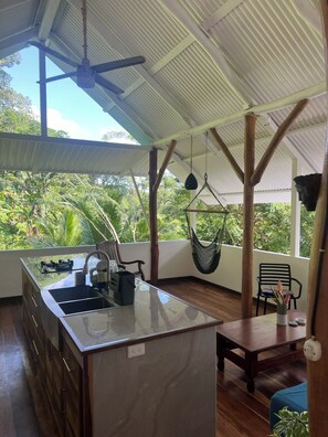 Four, plaque de cuisson