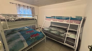 3 bedrooms, WiFi, bed sheets