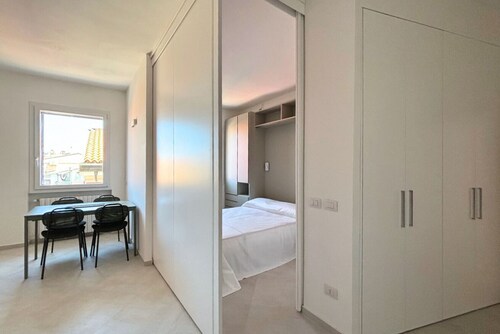CN014 - Cesenatico, new three-room apartment on the canal port