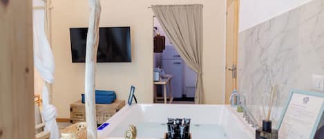 Deluxe-Doppelzimmer | Eigener Whirlpool