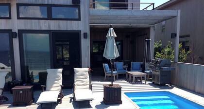 Luxury 4 BR, 4.5 bath bay front home in Fire Island Pines with full amenities
