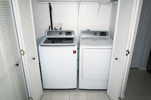 Interior - 3-bedroom condo near Disney World (Kissimmee)