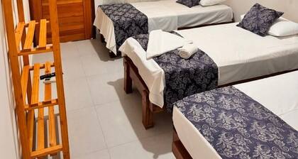 Hotel Veleiro