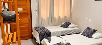 Hotel Veleiro