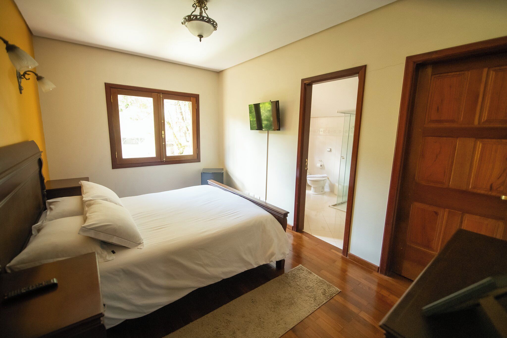 Foto - Araucária Lodge - 800 metros do Capivari