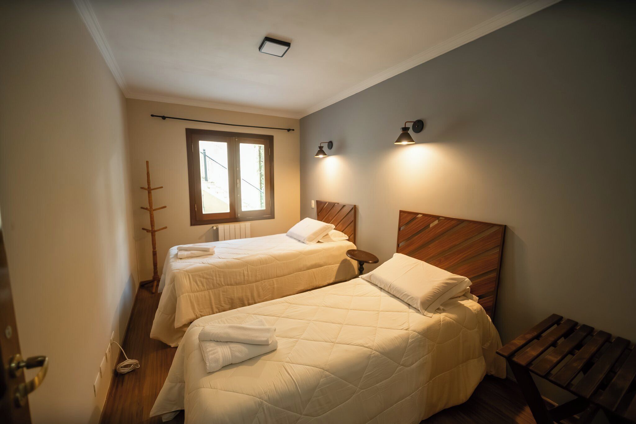 Foto - Araucária Lodge - 800 metros do Capivari