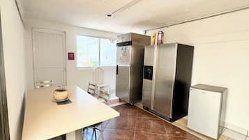 微波爐、爐具、廚房用具/餐具/器皿