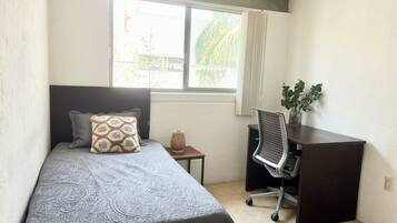 Desk, laptop workspace, free WiFi