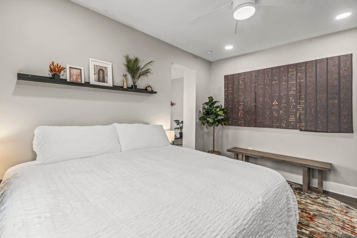 1 bedroom, iron/ironing board, free WiFi, bed sheets