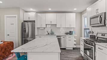 Microwave, oven, stovetop, dishwasher