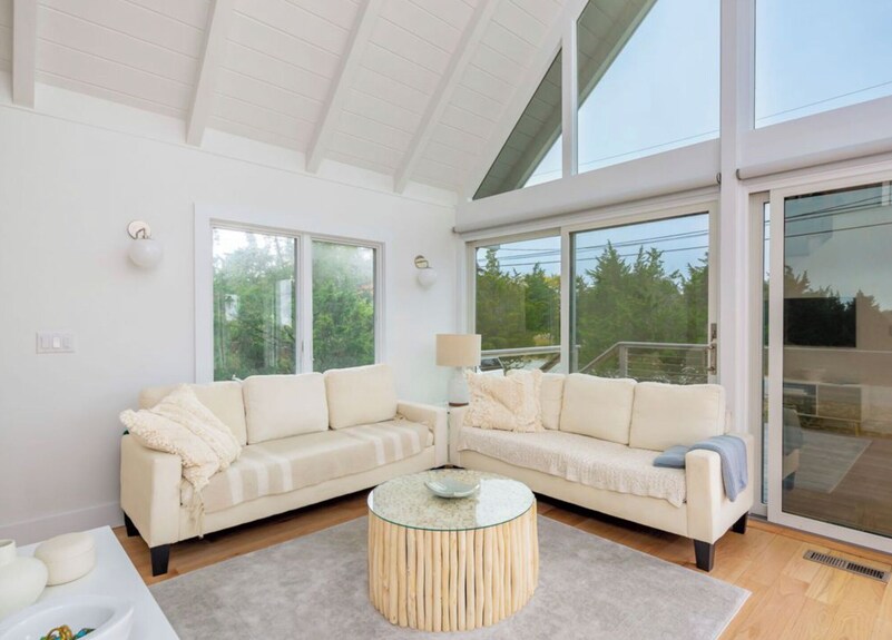 Adorable 3-bedroom Cottage On Magical Gerard Drive In East Hampton - スプリングス, NY