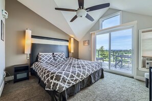 3 bedrooms, iron/ironing board, travel crib, free WiFi