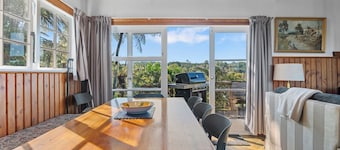 Okere Retreat - Lake Rotoiti Getaway
