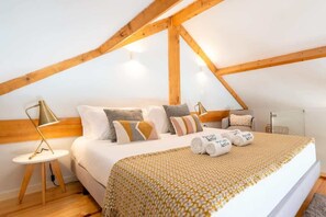 1 bedroom, internet, bed sheets - Framed Corner by Portugal Active (Porto)