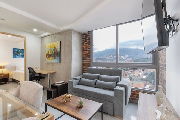 Standard Apartment, City View | Living area