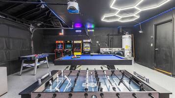 Spielezimmer