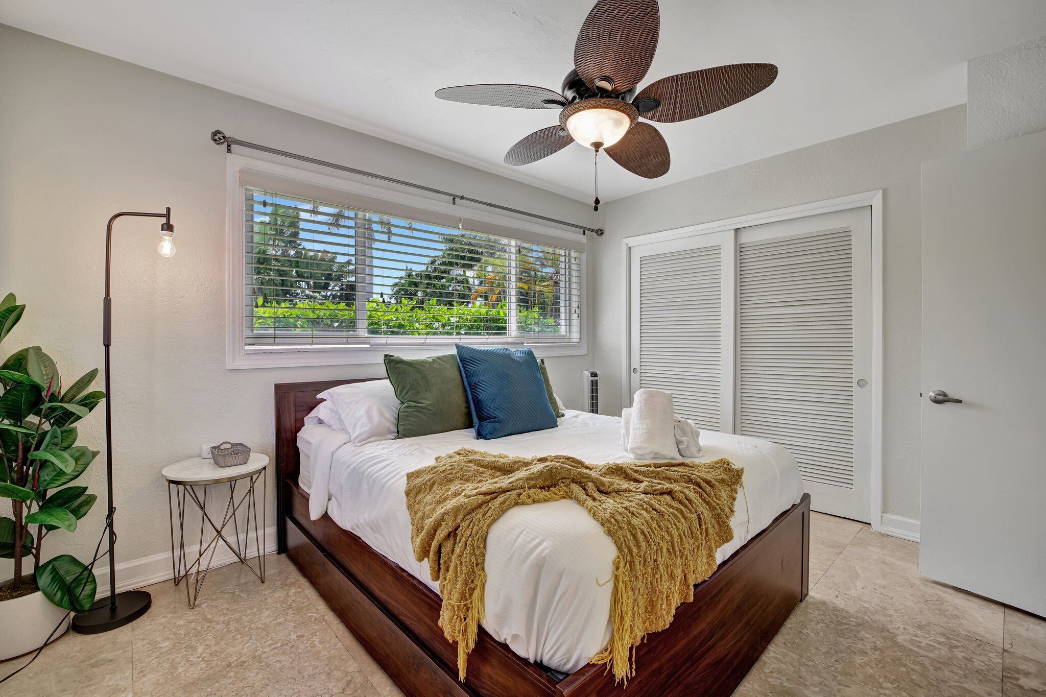 Literie de qualité supérieure, bureau