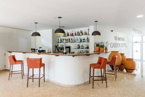 Bar (on property) - Vilamoura Garden Hotel (Vilamoura)