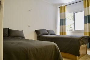 2 bedrooms, desk, free WiFi