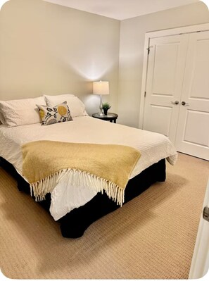 1 bedroom, WiFi, bed sheets