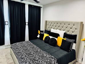 3 chambres, fer et planche à repasser, Wi-Fi, draps fournis