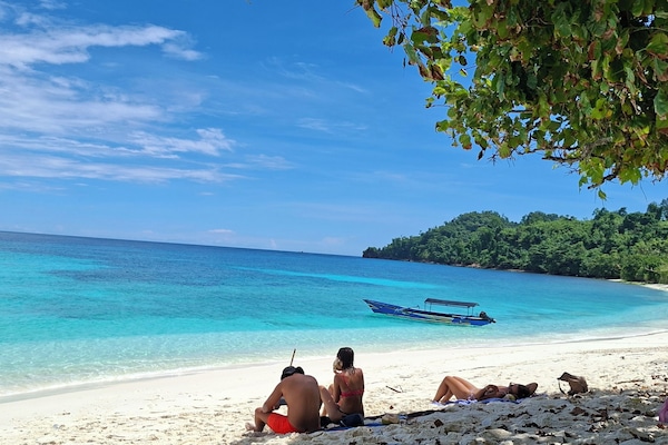 Vista para praia/oceano