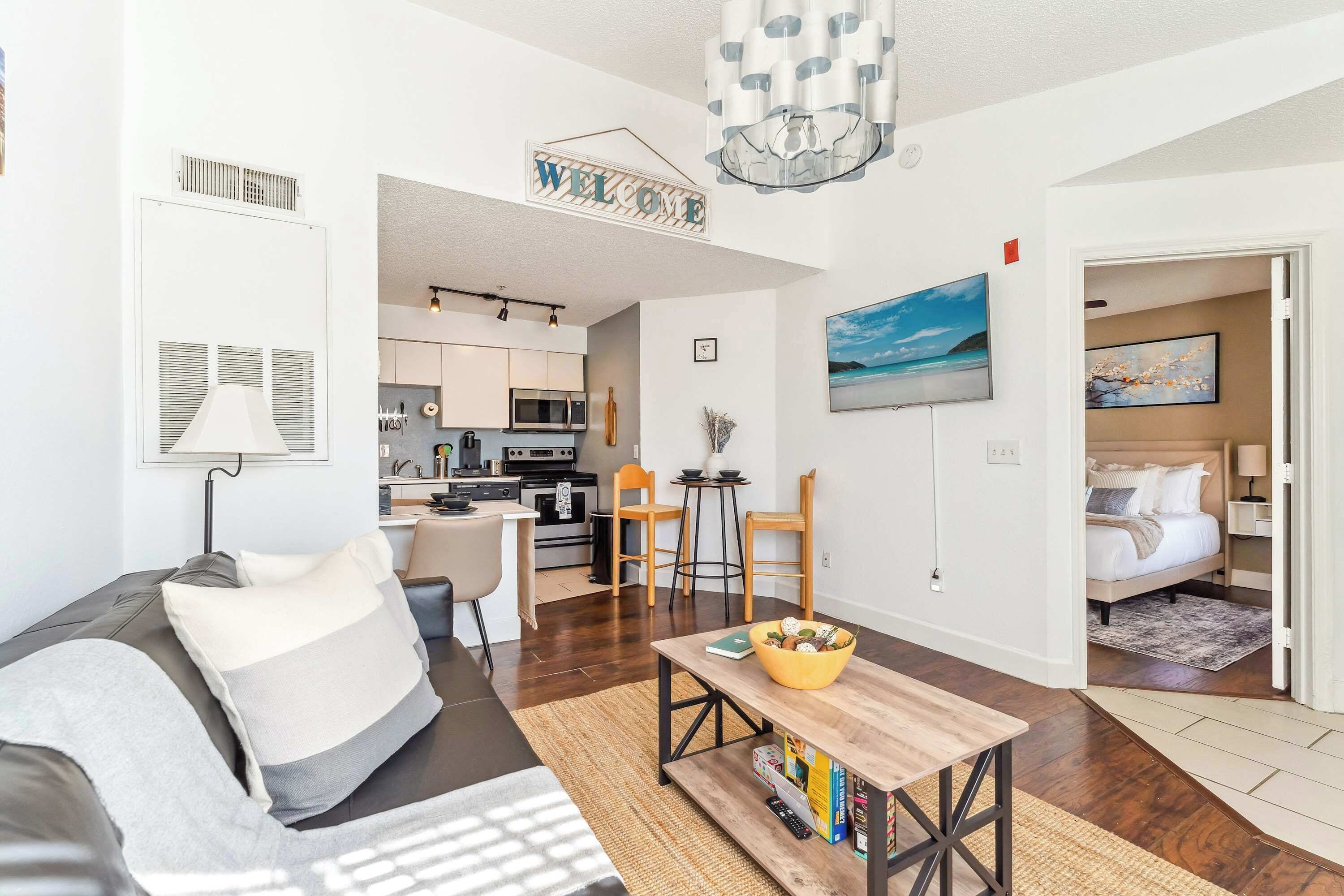 Condo, 1 Queen Bed with Sofa bed, Kitchen, Garden View (Adventure's at Villa Del Sol) | Living area | 42-inch flat-screen TV with digital channels