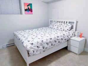 2 quartos, ferros/tábuas de passar roupa, Wi-Fi, roupa de cama