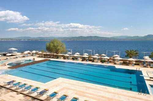 Wyndham Loutraki Poseidon Resort