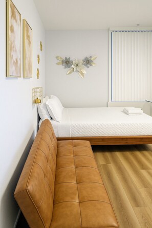 Free WiFi, bed sheets, wheelchair access