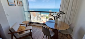 Basic Apartment | Interior