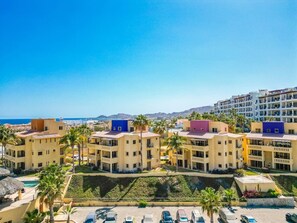 Exterior - Stylish 2-Bedroom Condo with Ocean Views | Walk to Town | Pool & BBQ Area (San Jose Del Cabo)