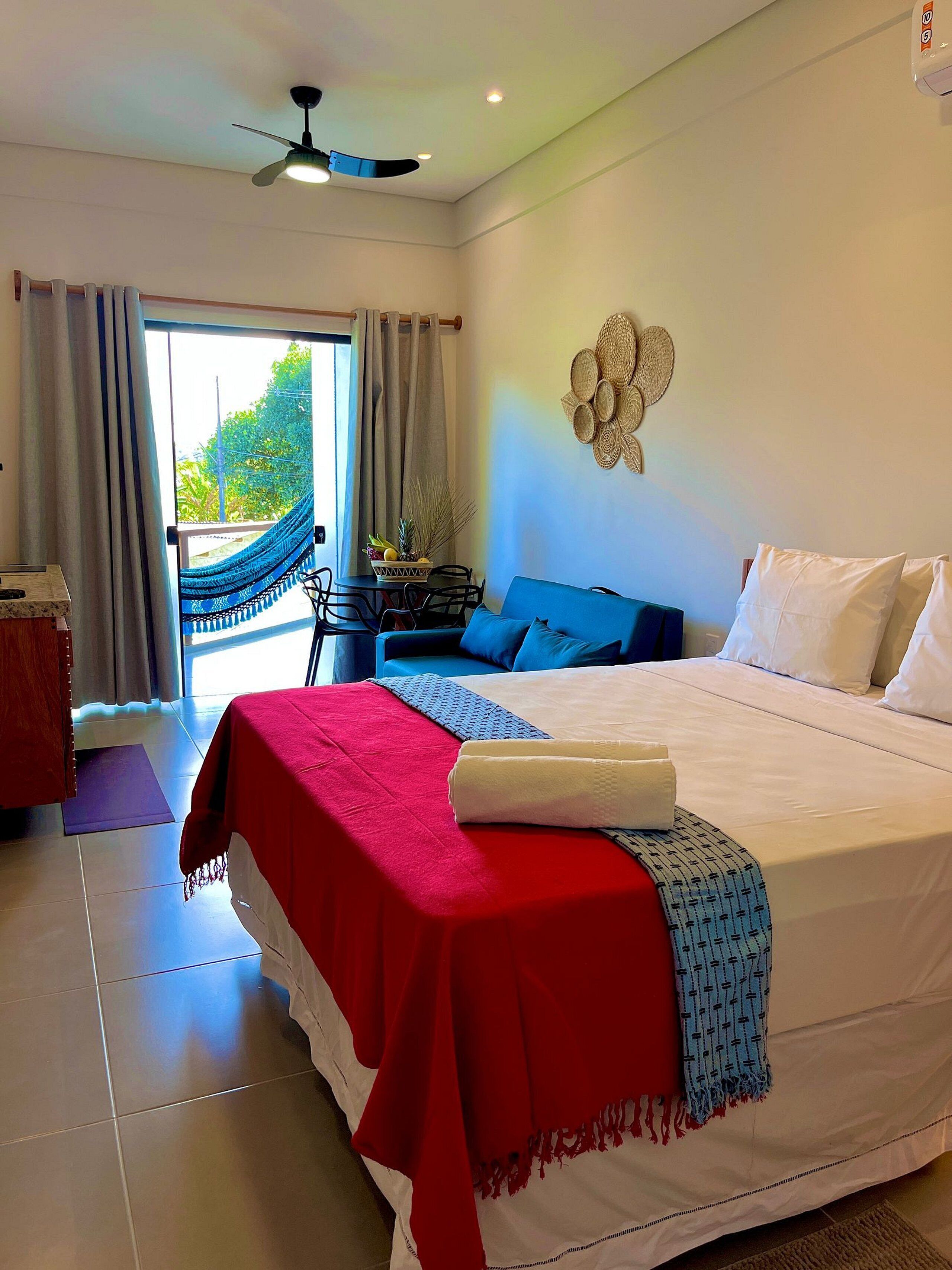 Apartament Comfort | 1 dormitori, escriptori i espai de treball apte per a portàtils 