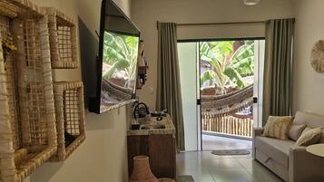 Comfort Apartment | Living area | Flat-screen TV