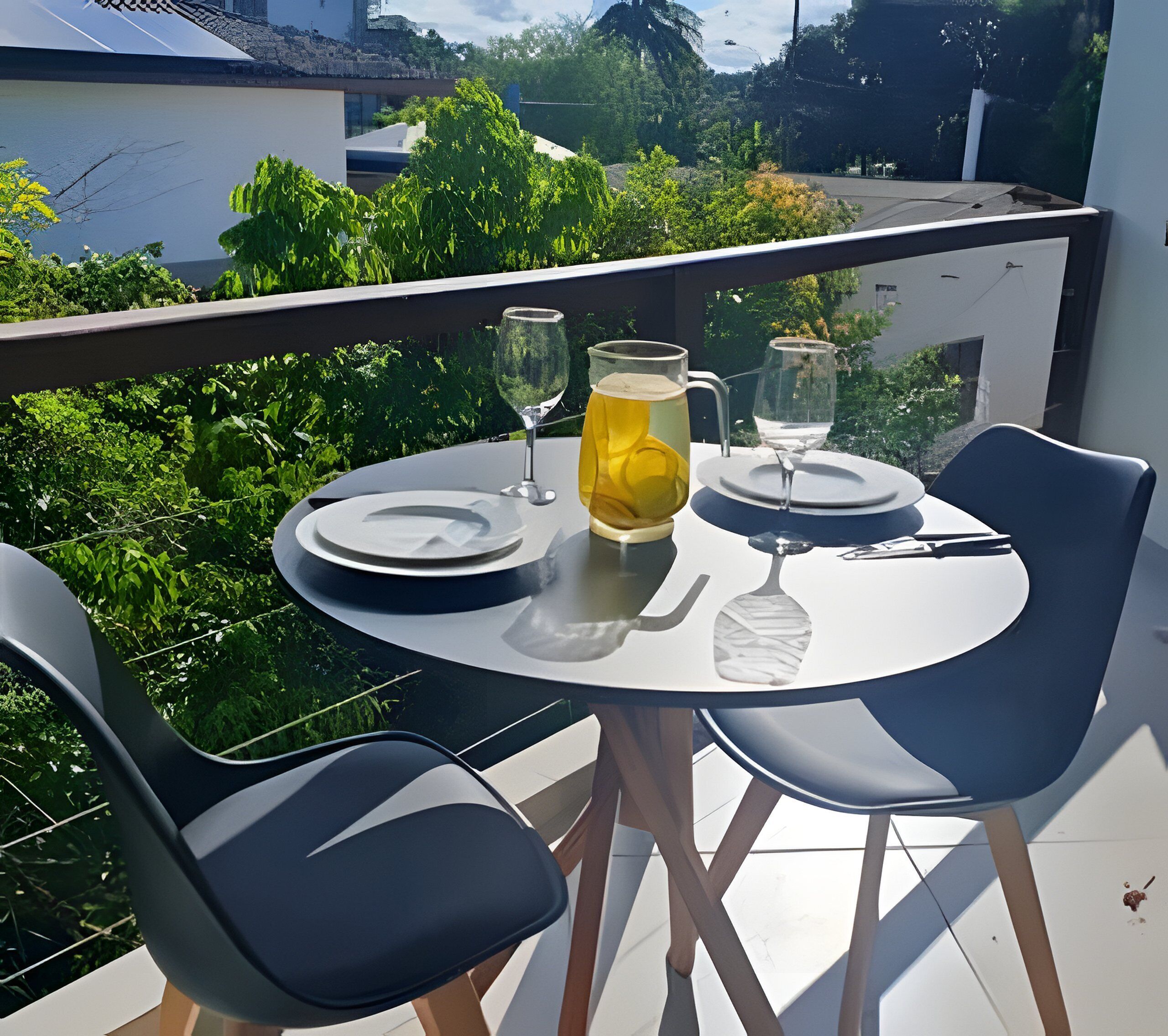 Apartment | Outdoor dining