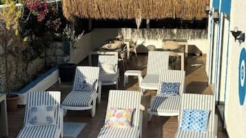 Alberca al aire libre por temporada