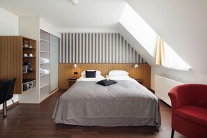 Cots/infant beds - Hotel Rutli (Zurich)