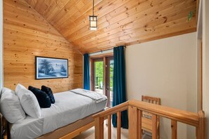 3 chambres, bureau, Wi-Fi gratuit, draps fournis