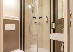 Room - Kyriad ECO - roissy CDG Paris Nord 2 Parc des Expositions (Roissy-en-France)