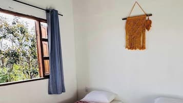 Fer et planche à repasser, Wi-Fi, draps fournis