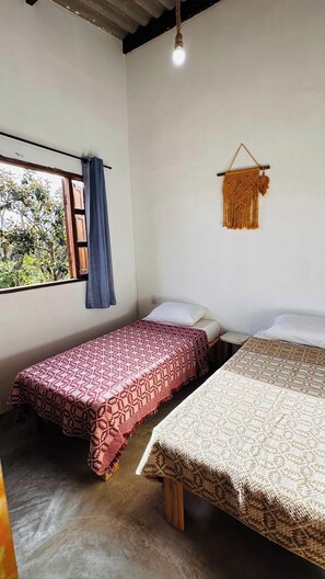 Fer et planche à repasser, Wi-Fi, draps fournis