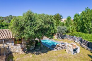 Piscina externa, piscina aquecida