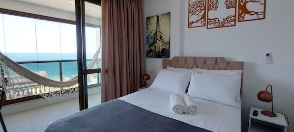 Basic Apartment | Free WiFi, bed sheets