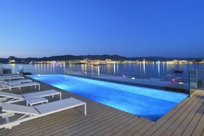 Unclassified image, 4 of 79, button - Innside by Meliá Ibiza (Ibiza)