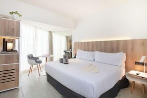 Room - Innside by Meliá Ibiza (Ibiza)